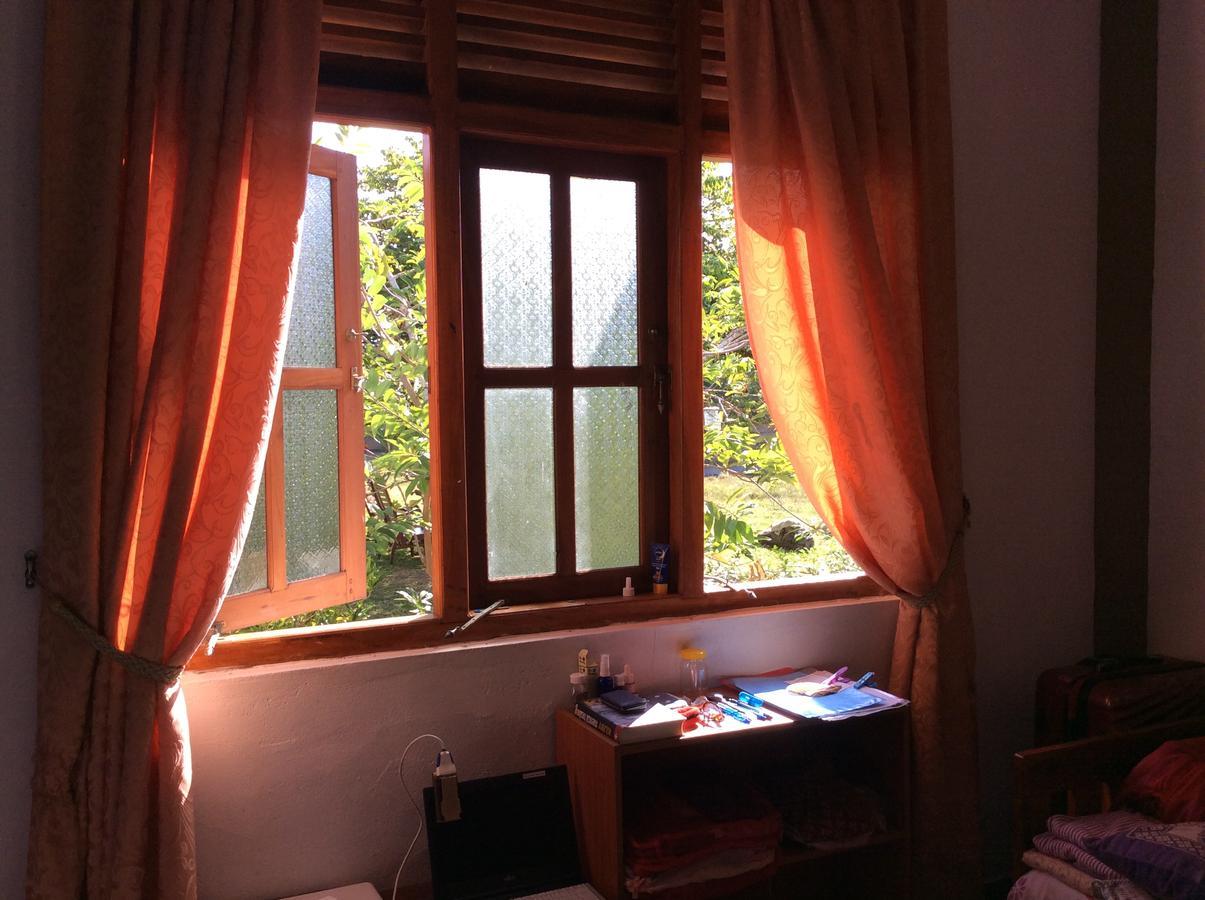 Appartement Sunshine Cafe à Tangalle Extérieur photo